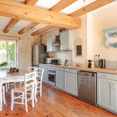 La Belle Parenthese A La Rochelle